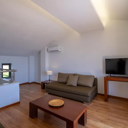 فندق Mediterranean 5*
