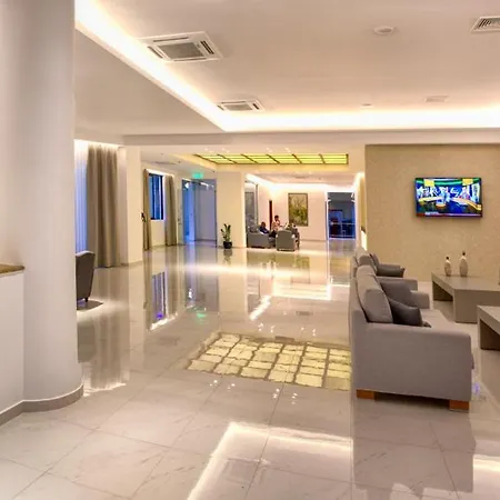 מלון Mediterranean 5*